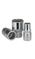 Головка торцевая 12-гранная,квадрат 1/4", 4мм, длина 25мм. FORCE 52904 F