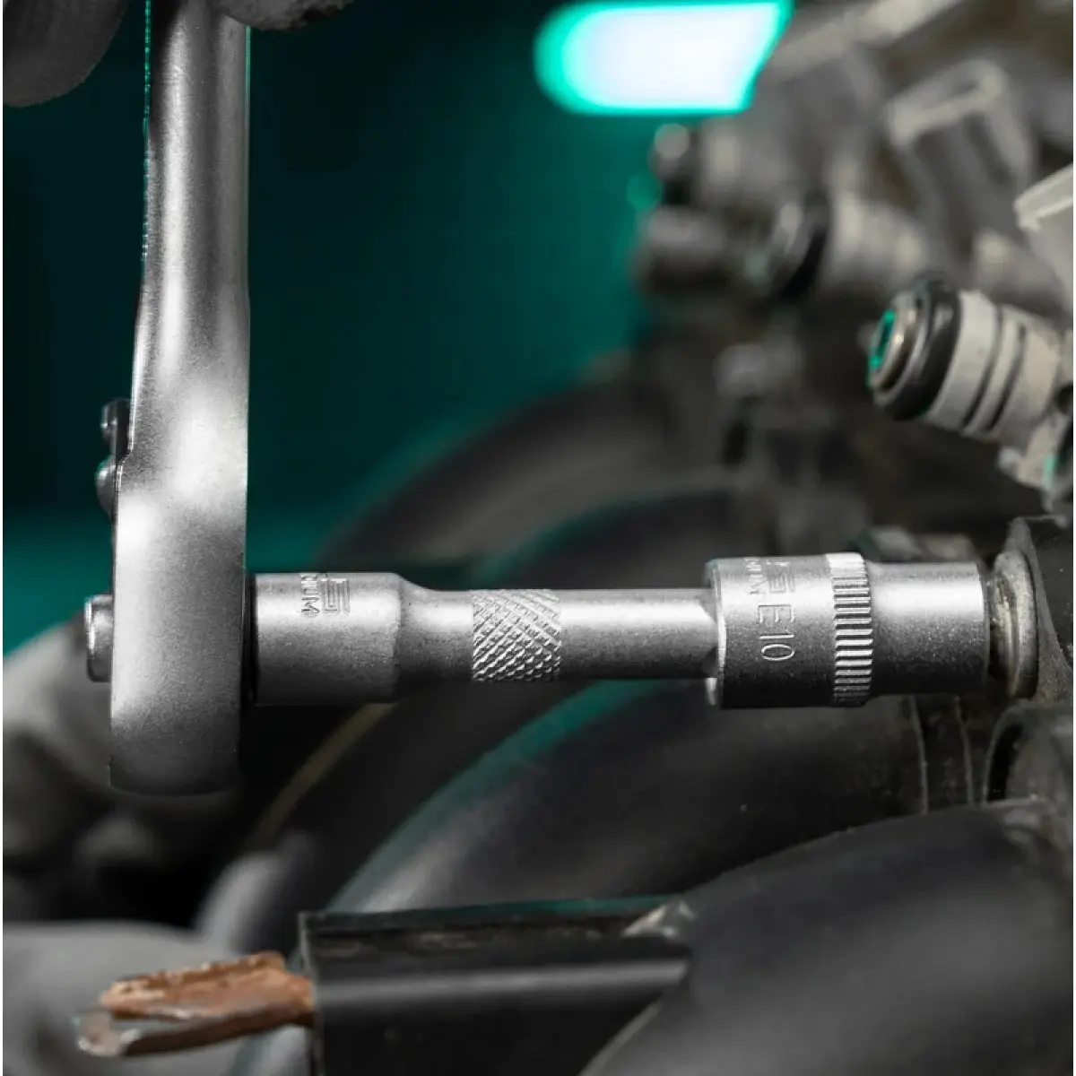 Набор инструментов, 1/4, CrV, пластиковый кейс, 57 предметов