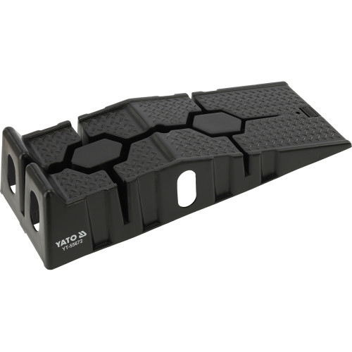 Рампи для автомобіля (2 шт.) YATO YT-55672, до 1,5 т на кожну, 900×330×200 мм (PP, чорні)