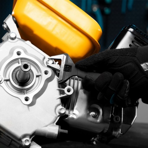 Ключ розвідний GROSS, 150 мм, CrV, тонкі губки, захисні насадки 15567
