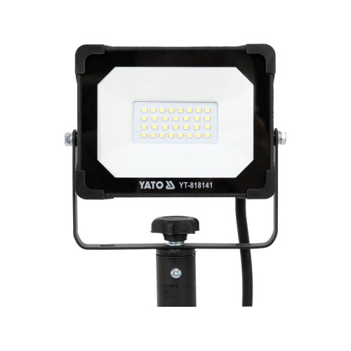 Прожектор с SMD-диодным излучателем YATO: 20 Вт, 230 В,1900 Lm, на штативе h=0.6-1.22 м, кабель- 2м YT-818141