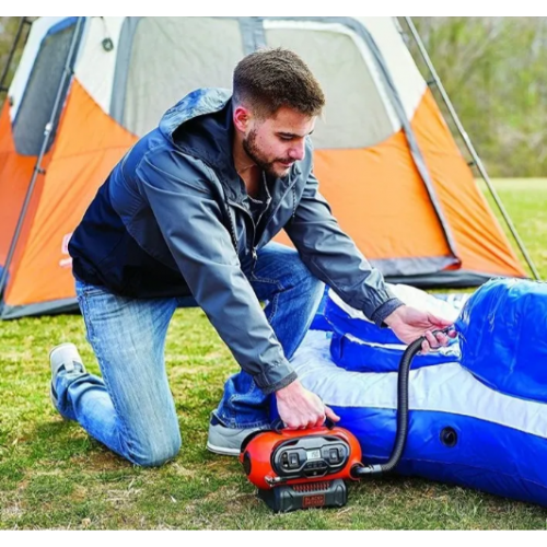 Компресор портативний 3 в 1 (12/18/220V) Black&Decker BDCINF18N-QS