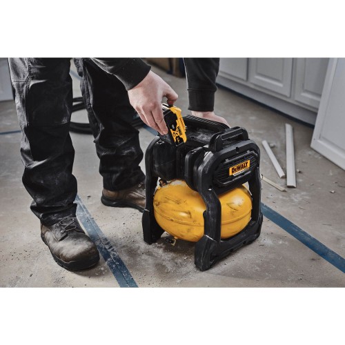 Компрессор воздушный аккумуляторный ресивер 10 л; 48 л/мин; DeWALT DCC1018N