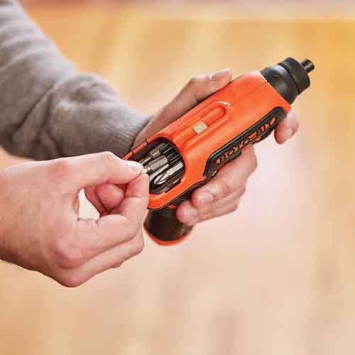 Викрутка акумуляторна 1.5 Аг 5.5 Нм BLACK+DECKER CS36BST