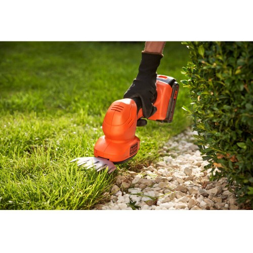 Кусторез-ножницы аккумуляторные 20 см; диаметр веток 18 мм; BLACK+DECKER BCSS18D1
