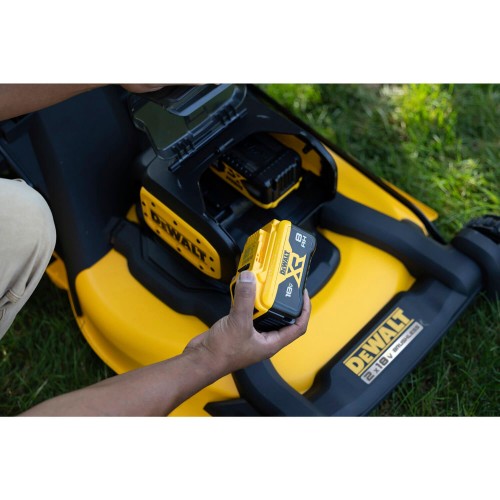 Газонокосилка аккумуляторная бесщёточная 53 см;DeWALT DCMWP134N