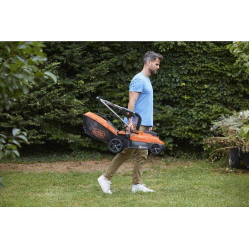 Газонокосарка акумуляторна 32см. BLACK+DECKER BCMW3318L2
