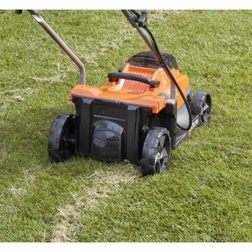 Газонокосилка аккумуляторная 32 см; BLACK+DECKER BCMW3336L1