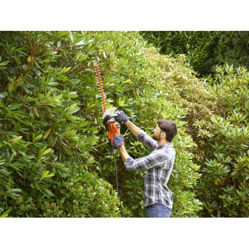 Кусторез электрический 50 см; диаметр веток 22 мм, BLACK+DECKER BEHTS301