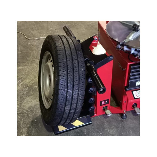 Подъемник колес пневматический до 70 кг для шиномонтажного стенда BRIGHT SR66
