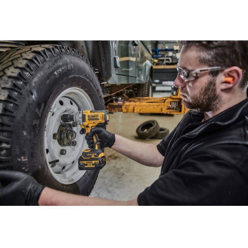 Гайкокрут ударний акумуляторний безщітковий 1084 Нм; DeWALT DCF891P2G
