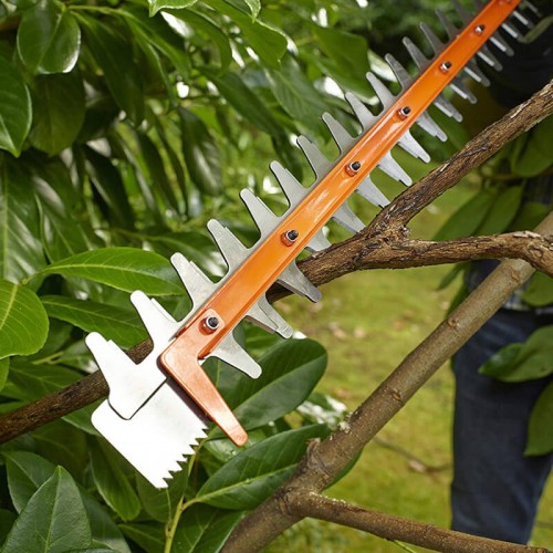 Кусторез электрический 60 см; диаметр веток 25 мм, BLACK+DECKER BEHTS501