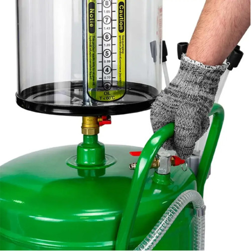 Установка пневматическая с предкамерой для удаления отработанного масла 10+70л RF-TRG2090 MST