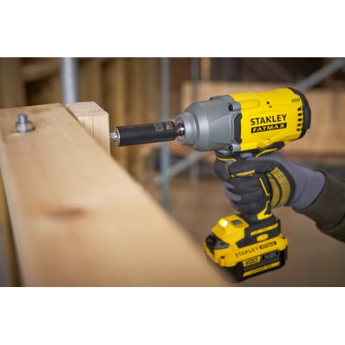 Гайковерт ударний акумуляторний 950 Нм; STANLEY FATMAX SFMCF940B