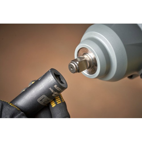 Гайковерт ударний акумуляторний 950 Нм; STANLEY FATMAX SFMCF940B