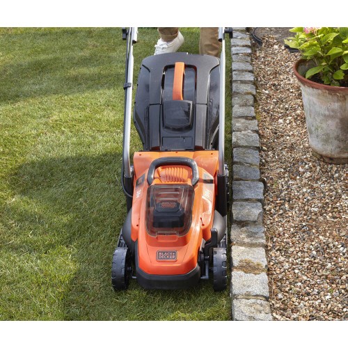 Газонокосарка акумуляторна 32 см; BLACK+DECKER BCMW3336L2