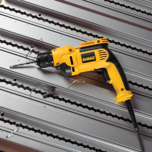 Дрель сетевая без ударная 701 Вт; DeWALT DWD112S