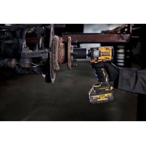 Гайковерт ударный аккумуляторный бесщёточный 610 Нм; DeWALT DCF921P2G