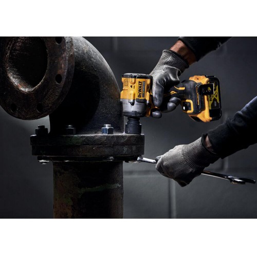 Гайкокрут ударний акумуляторний безщітковий 610 Нм; DeWALT DCF921P2T
