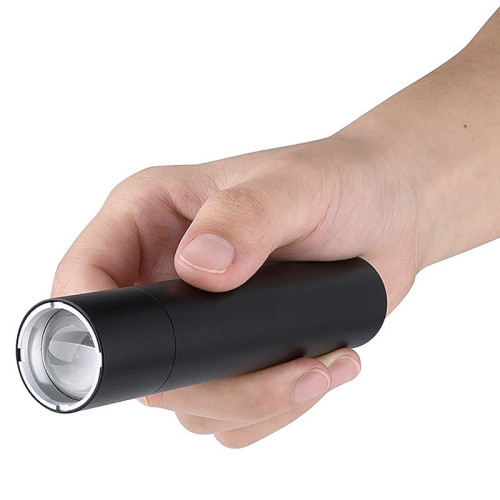 Ліхтарик світлодіодний (LED) ZOOM (+ функція Powerbank) PROTESTER PRO-FL0220S