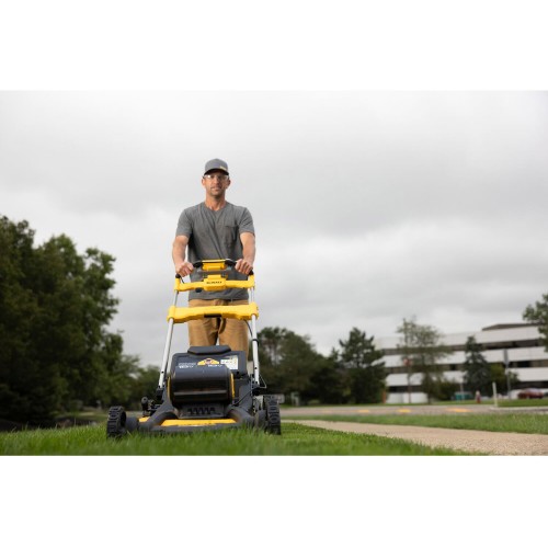 Газонокосилка аккумуляторная самоходная бесщёточная 53 см; DeWALT DCMWSP156W2