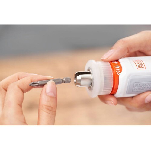 Аккумуляторная отвертка 5.5 Нм;BLACK+DECKER BCRTA01