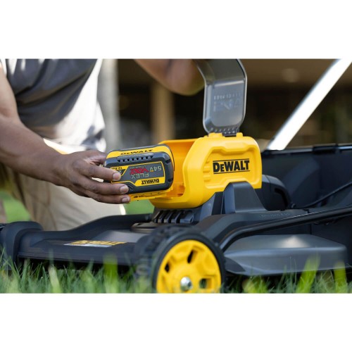 Газонокосарка акумуляторна самохідна безщіткова 53 см; DeWALT DCMWSP550N