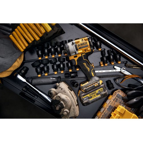 Гайковерт ударный аккумуляторный бесщёточный 610 Нм; DeWALT DCF923P2G