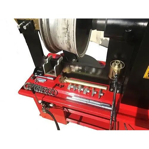 Дископравильный стенд для дисков от 10 до 24 дюймов. ATEK MAKINA Турция 5400